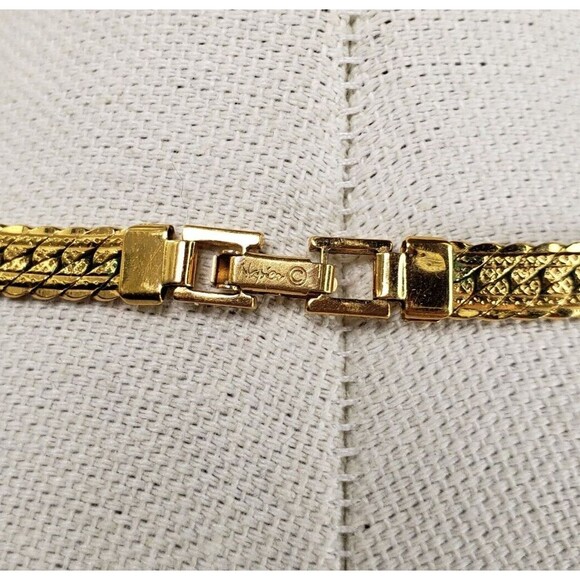 Vintage 1980's Napier Gold Tone Herringbone 22” Etched Both Sides Necklace - Picture 8 of 10
